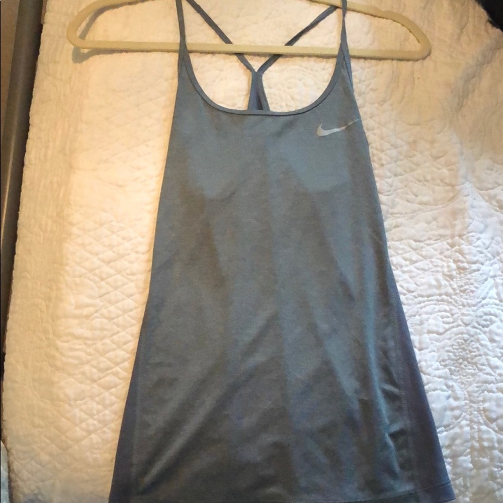 Nike tank